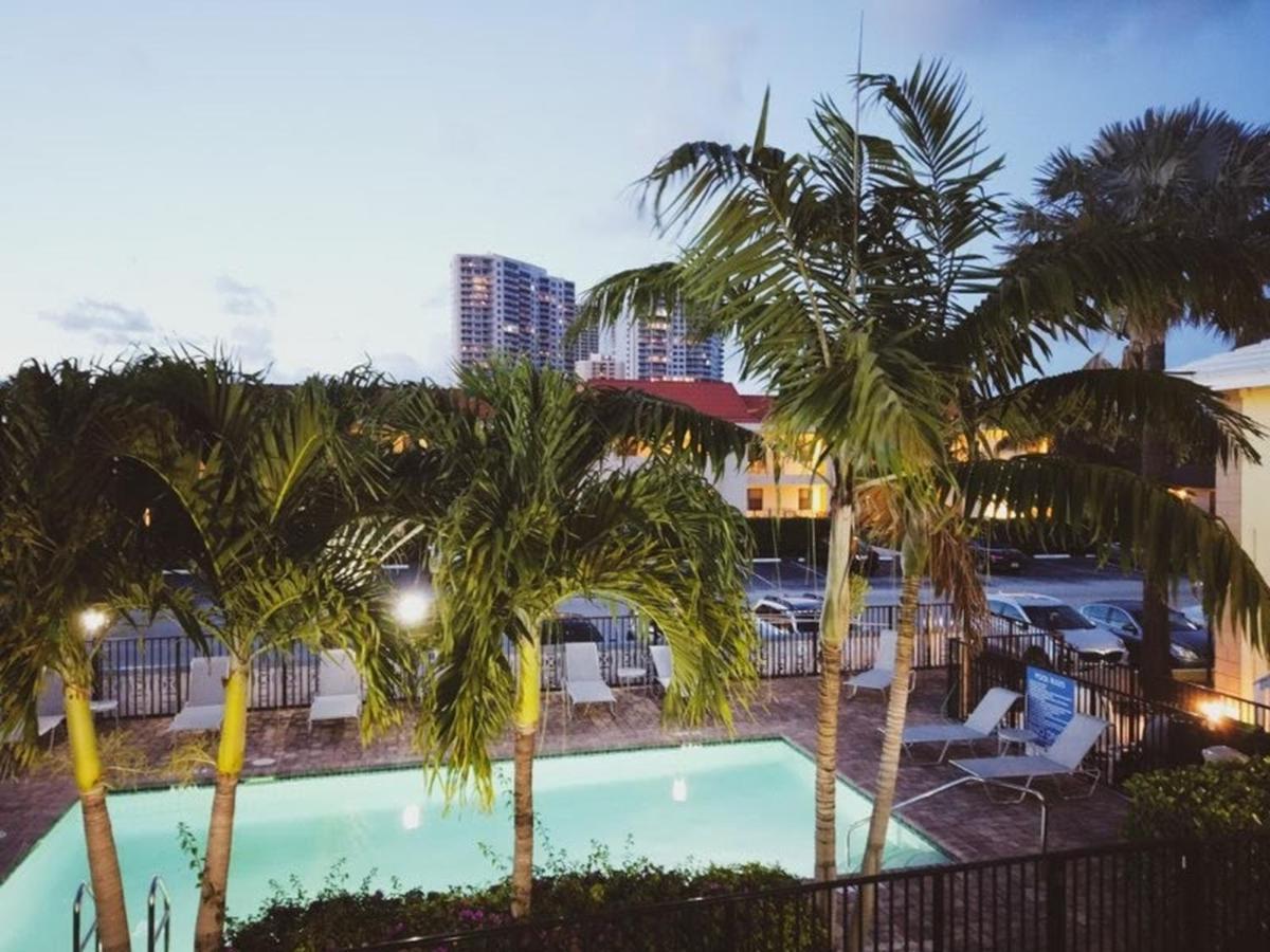The Beach House At Seascape Steps From The Beach, Marina And Shops! West Palm Beach Exterior foto